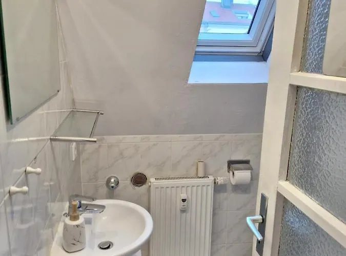 Nah Zur Uniklinik * Würzburg